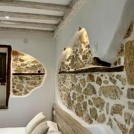 Avia Skiathos, Avia Avra 아파트 *